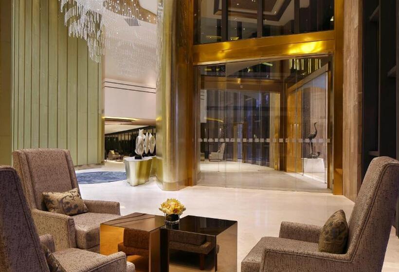 هتل Holiday Inn Kunming City Centre, An Ihg