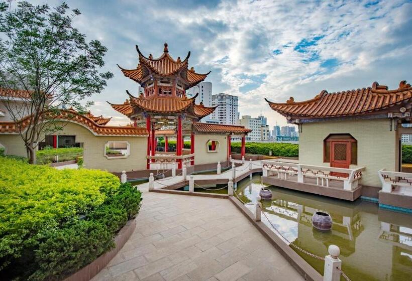 هتل Holiday Inn Kunming City Centre, An Ihg