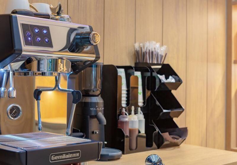 Отель Greentree Inn