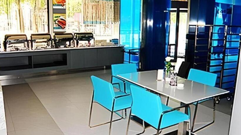 ホテル Jinjiang Inn Yueyang Railway Station