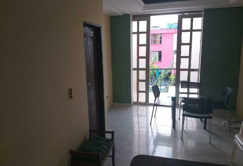 Apartamento Central Independiente A Media Cuadra Del Parque La Herradura