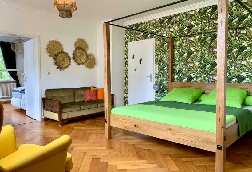 Boutique Apartment Villa Landenberger Outlet Metzingen P12e