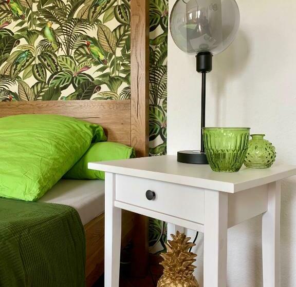 Boutique Apartment Villa Landenberger Outlet Metzingen P12e