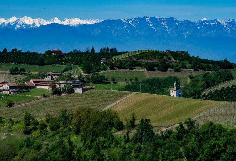Cascina Nomade Wine & Scenic Retreat