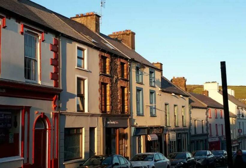 Centre Of Dingle Town   Luxury Holiday Apartment