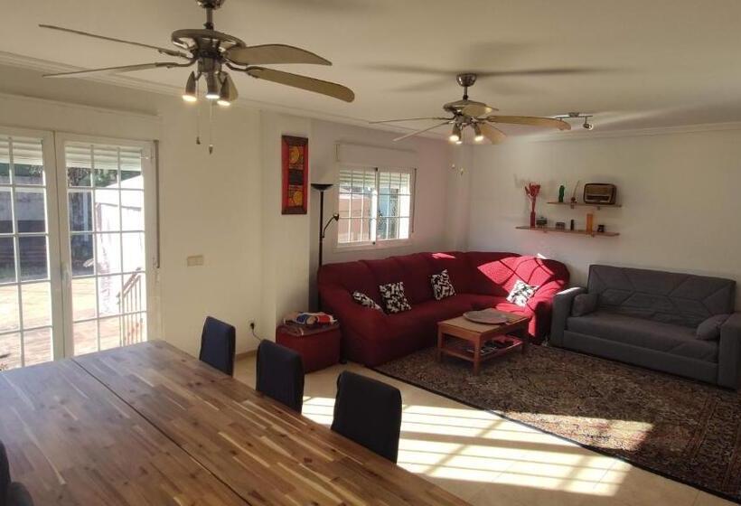 Warner,piscina, Aire Ac, Barbacoa, Chillout, 400m Patio