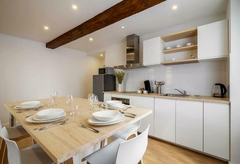 Magnifique Appartement Plein Centre, Calme, Netflix