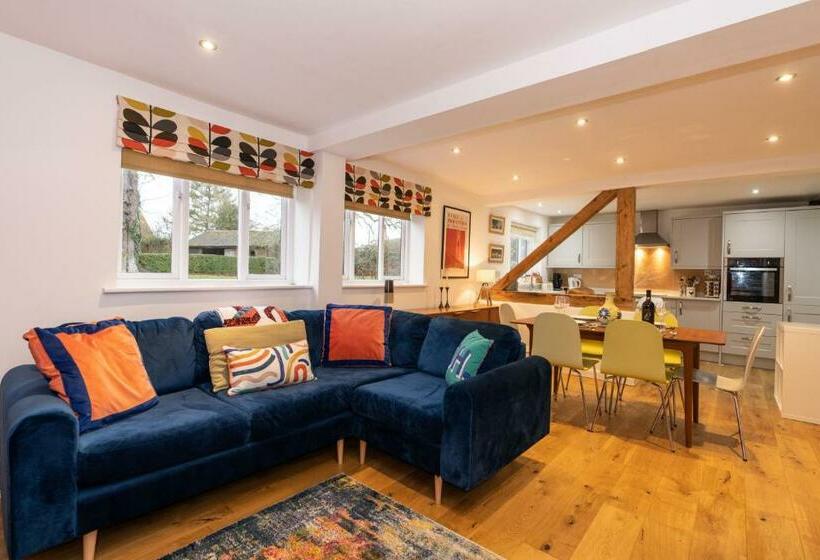 The Granary, Cretingham