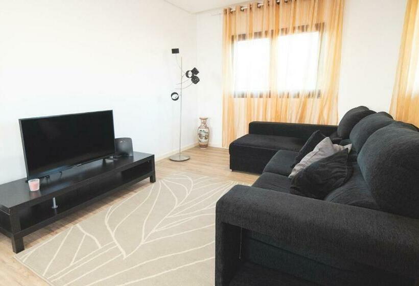 Viana Fishers House   Pool & Beach !