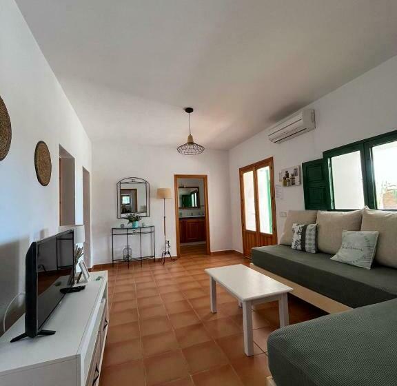 Viviendas Ferrer Can Joan Andrauet