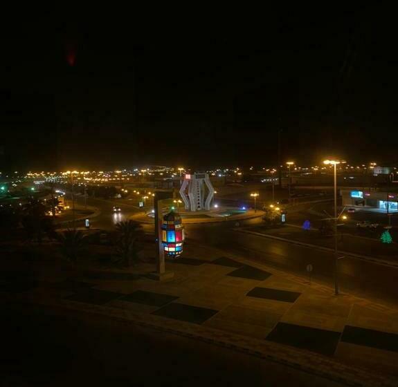 الواحة ان للشقق المخدومة