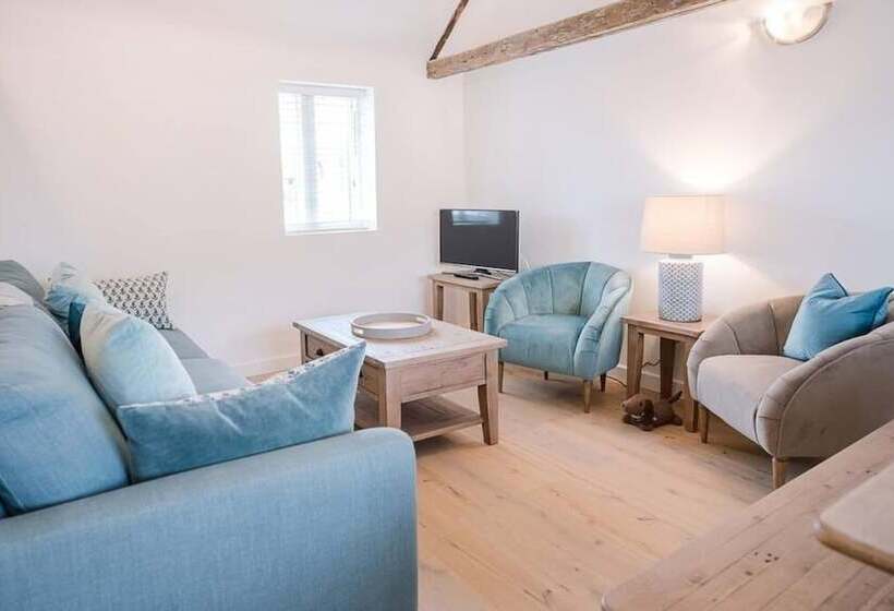 2 Old Foundry Long Melford