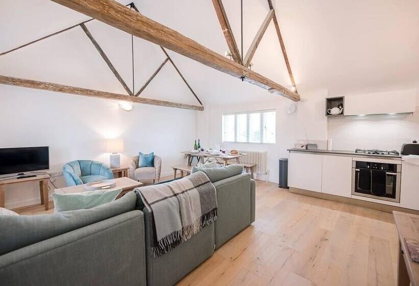 2 Old Foundry Long Melford