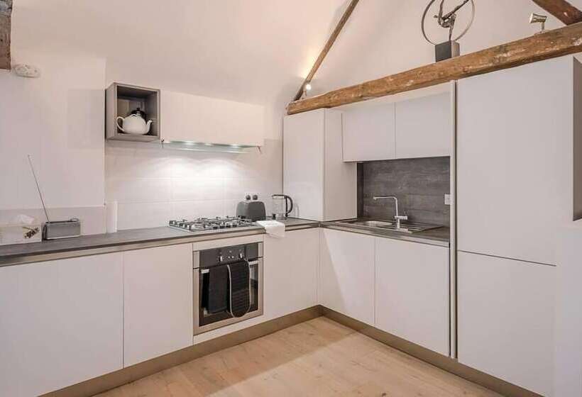 2 Old Foundry Long Melford