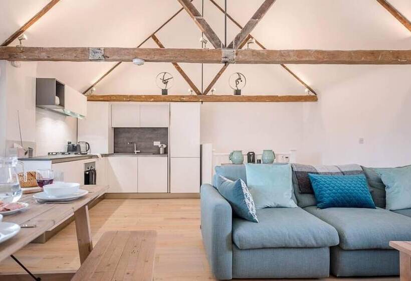 2 Old Foundry Long Melford