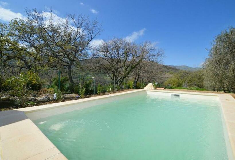 Amazing Home In Feliceto With Kitchenette