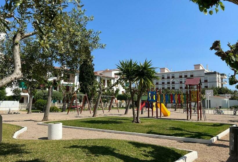 Apartamento Muy Luminoso En Segunda Línea De Mar