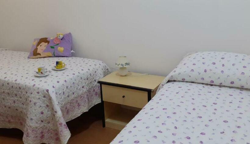 Appartamento Franca In Residence 300mt Dal Mare