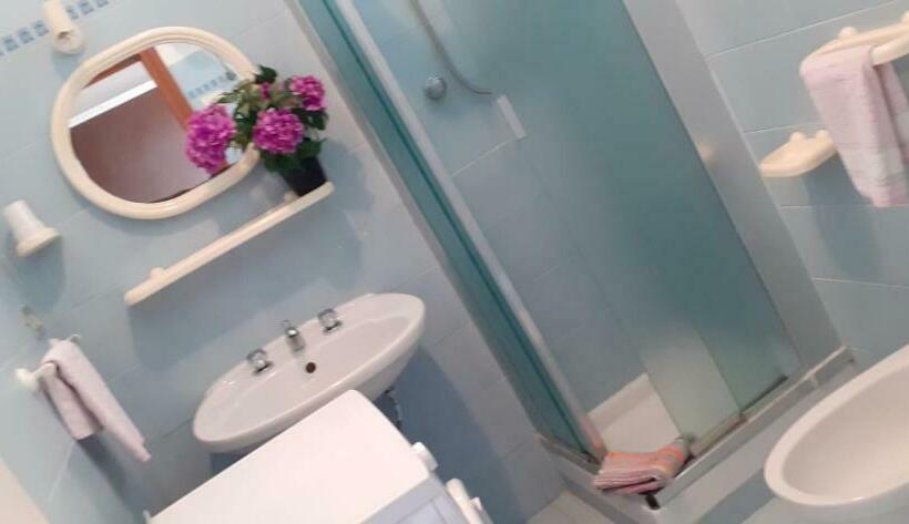 Appartamento Franca In Residence 300mt Dal Mare