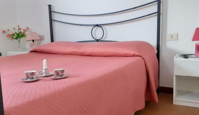 Appartamento Franca In Residence 300mt Dal Mare