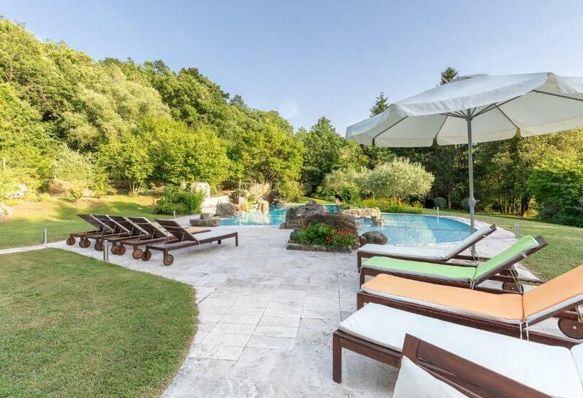 Amazing Home In Umbertide With Kitchen