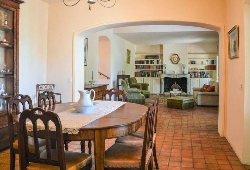 Lovely Home In La Tour Daigues