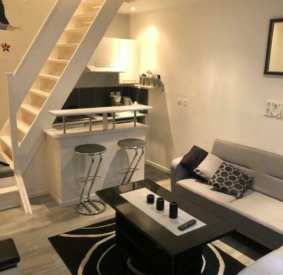 Charmant F2 En Duplex