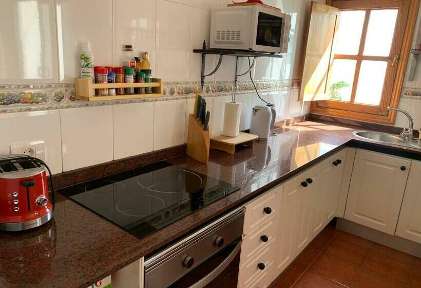 Coqueto Apto Eila 100 Metros Playa Wifi