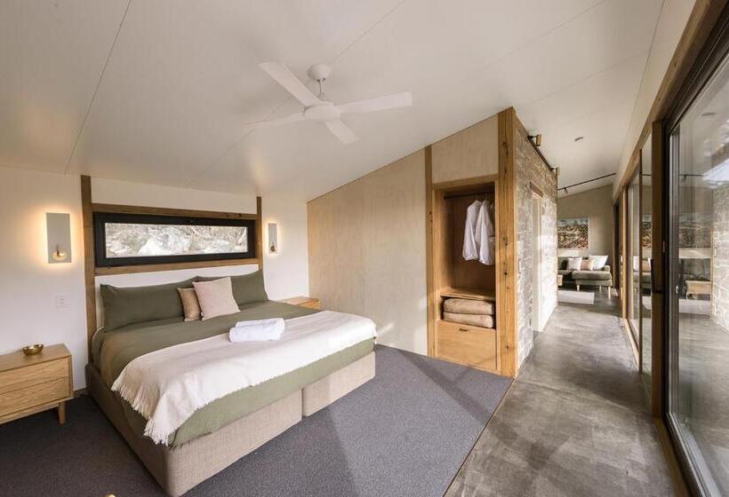 Crafters Luxury Cabins, Spectacular Views