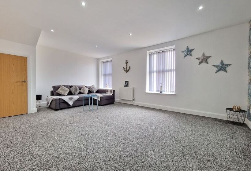 Dysa Promenade Apartments