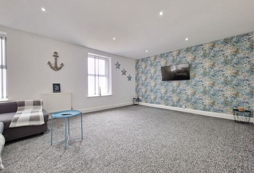 Dysa Promenade Apartments