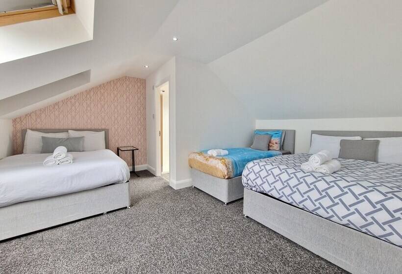 Dysa Promenade Apartments