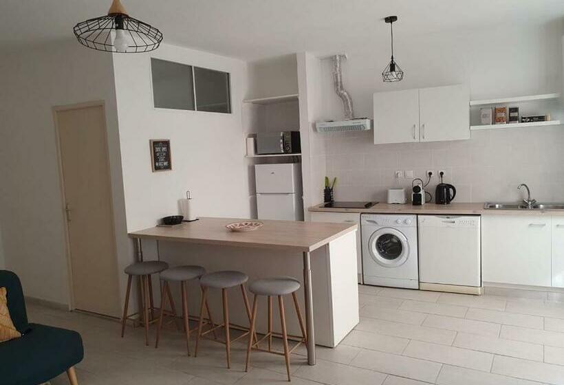 Escapade Au Cœur Historique De Pézenas