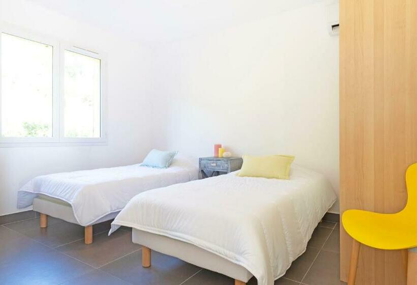 Select Sohome   La Fossette   Appartement Pour 4 Personnes Avec Terrasse Et Vue Mer !   Fos 04