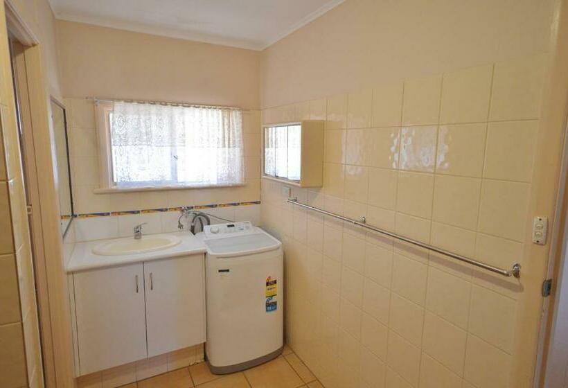 Mortimer 9b   Kalbarri Wa