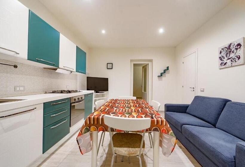 Naranji House Blue Relax