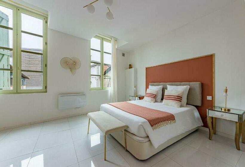 [parenthese]   Moissac