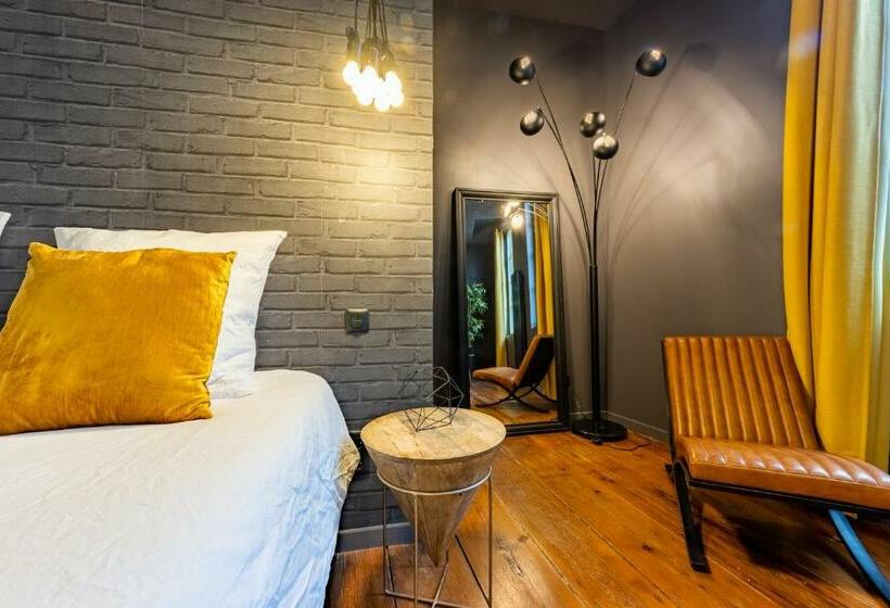 [parenthese]   Moissac