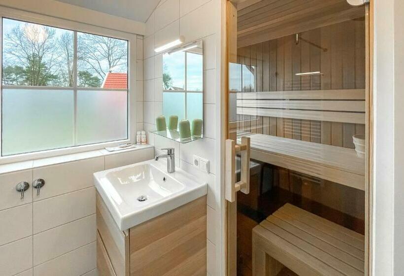 Gorgeous Home In Hoge Hexel With Kitchen