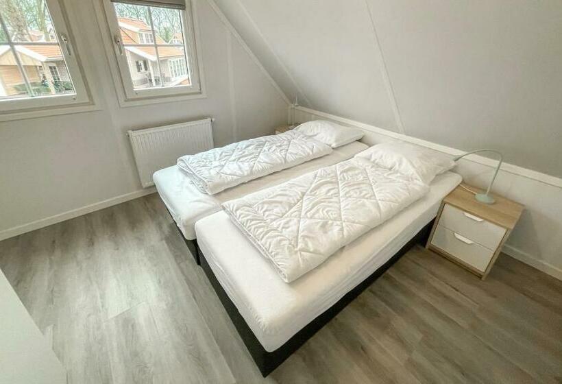 Gorgeous Home In Hoge Hexel With Kitchen