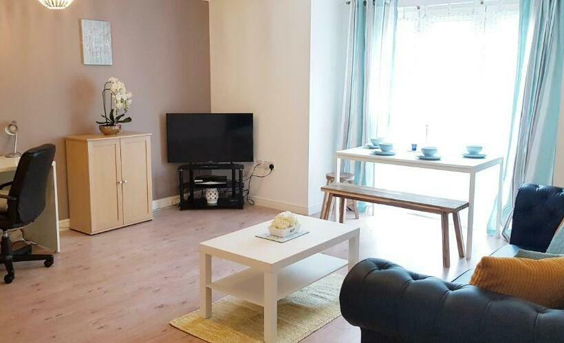 Sun Gardens Serviced Apartment