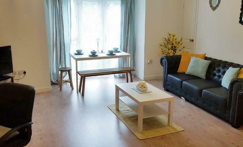 Sun Gardens Serviced Apartment