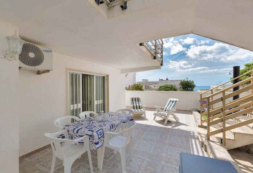 Appartamento Arno 200 Mt Dal Mare E Vicino Ad Altre Belle Località Salentine