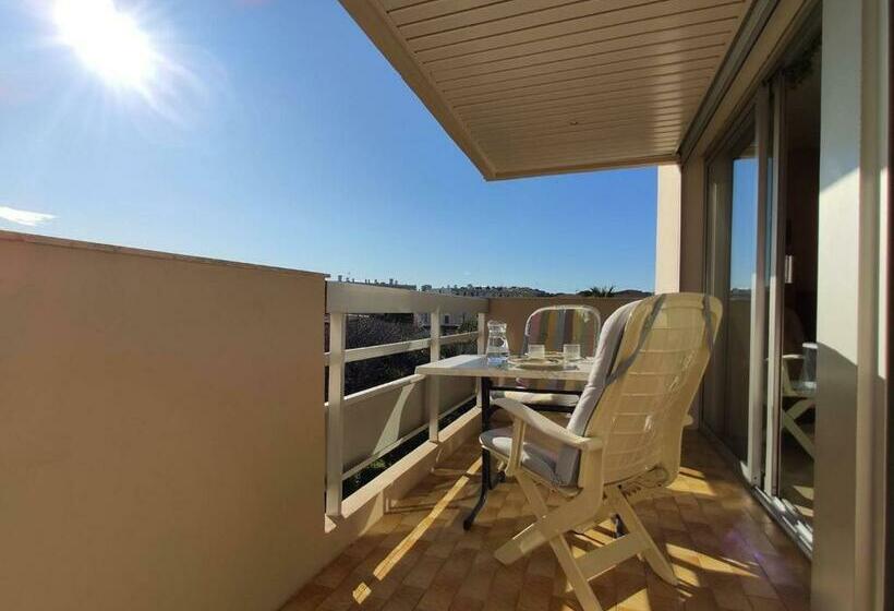 Studio Pour 4 Avec Terrasse Ensoleillée, Parking Privatif, à 250m Des Plages à Antibes   Fr 1 252 15