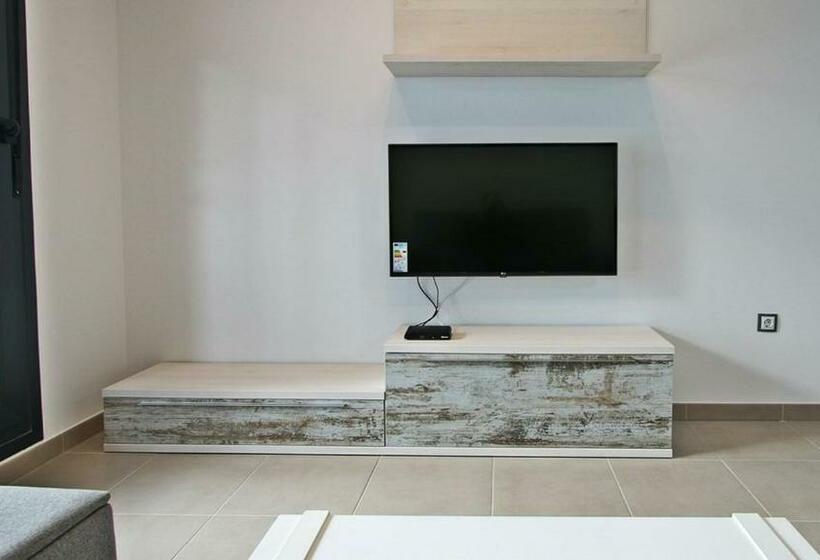 Arenales Playa 93 By Bravos Club