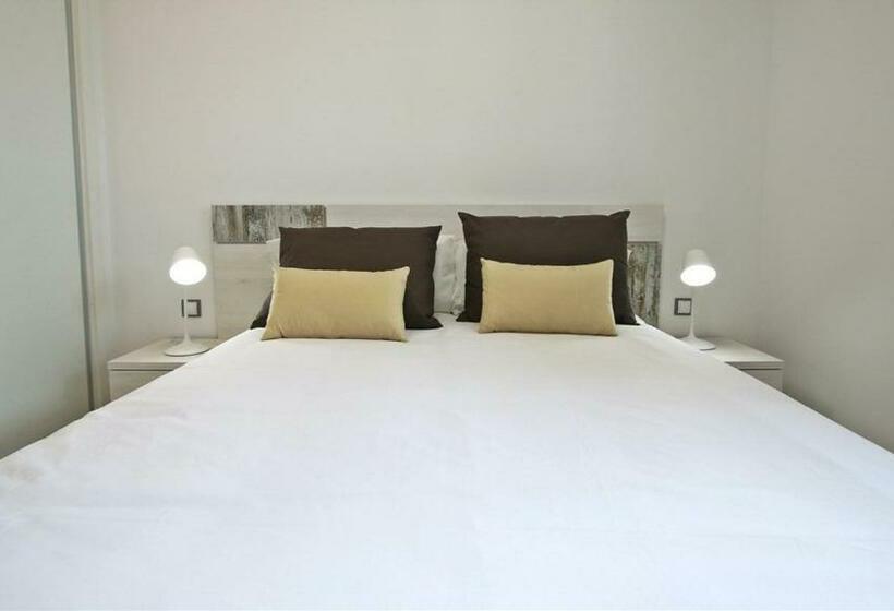 Arenales Playa 93 By Bravos Club