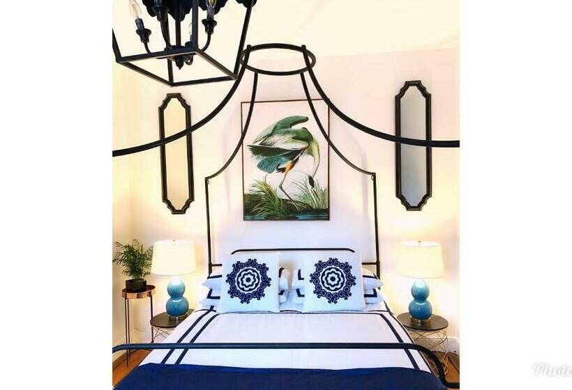 Large & Stylish Townhouse King Beds&free Parking