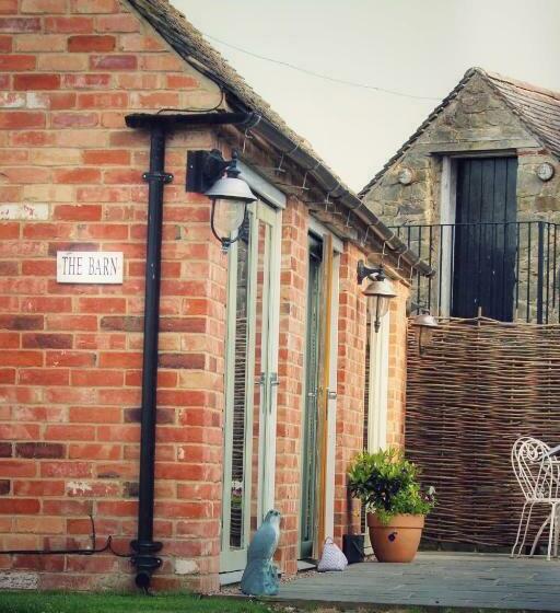 Cosy One Bed Barn Conversion Donington Park East Midlands Airport