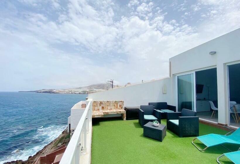 Homeforguest The Cliff House Gran Canaria With Sea Views