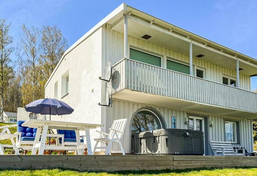 3 Bedroom Gorgeous Home In Bankeryd